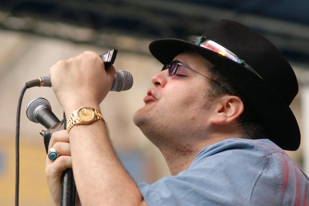 Blues Traveller Performs Songs From New CD John Popper of Blues Traveler 2003